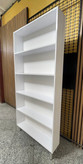 قفسه و کتابخانه سفید براق پنج طبقه – عرض ۹۰، عمق ۲۰ سانتیمتر – ساده، باریک و مناسب فضاهای مینیمال